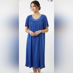 Vintage Shadow Line Nightgown Blue Embroidered Leisure Shift 2X
